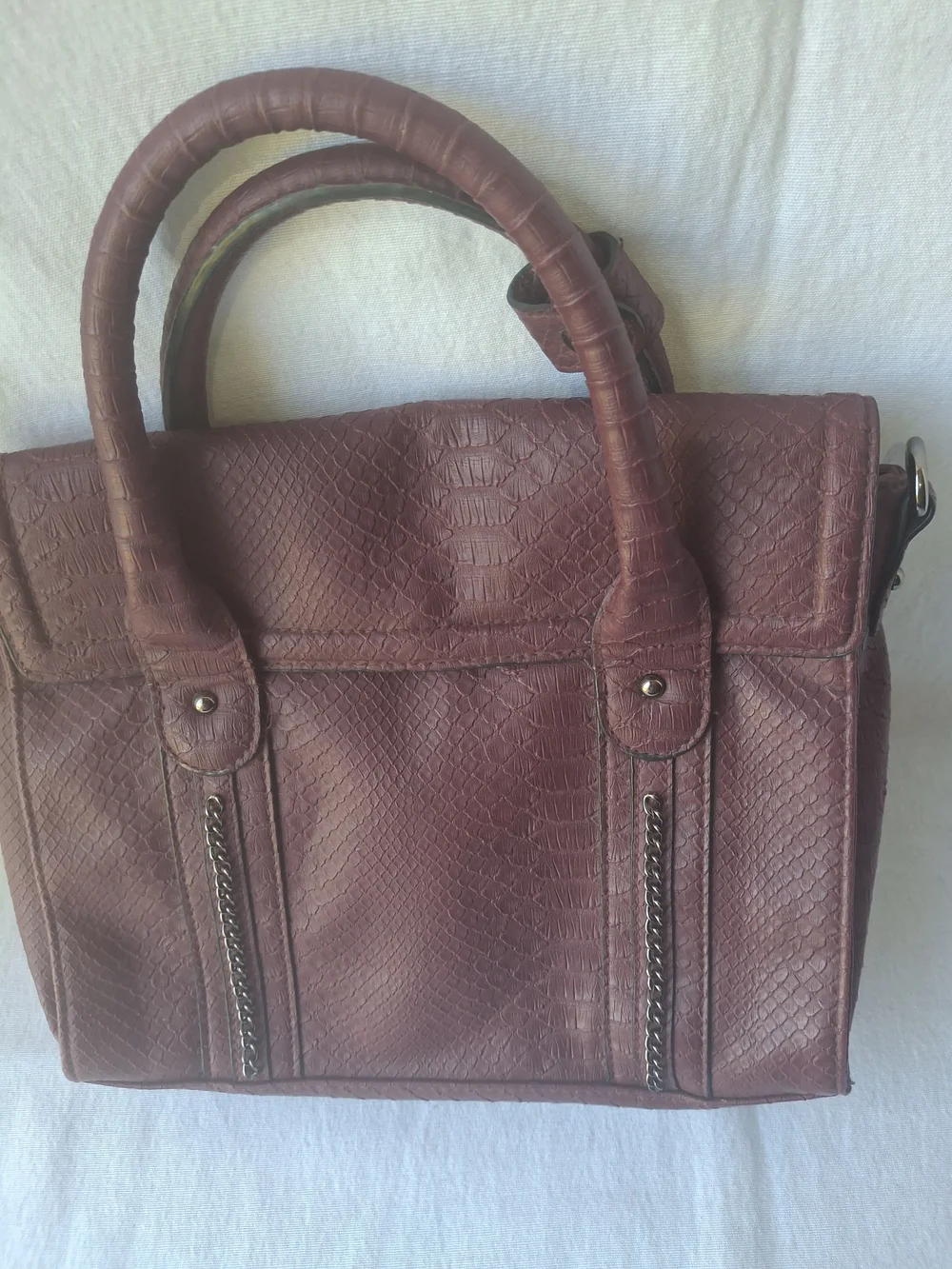 Structured Satchel Bag in Burgundy Faux-Snake with Chain Accents